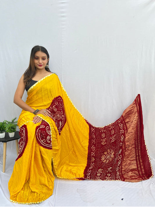 Gajji Silk Hand Tied Bhandhini/Bandej Saree with Contrast Round Design and Lagdi Patta