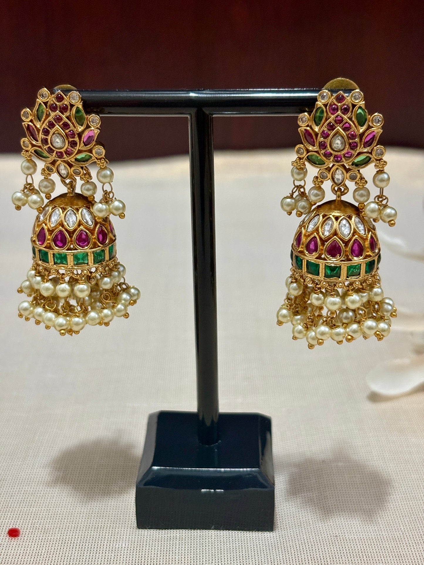 Jadau Kundan Jhumka