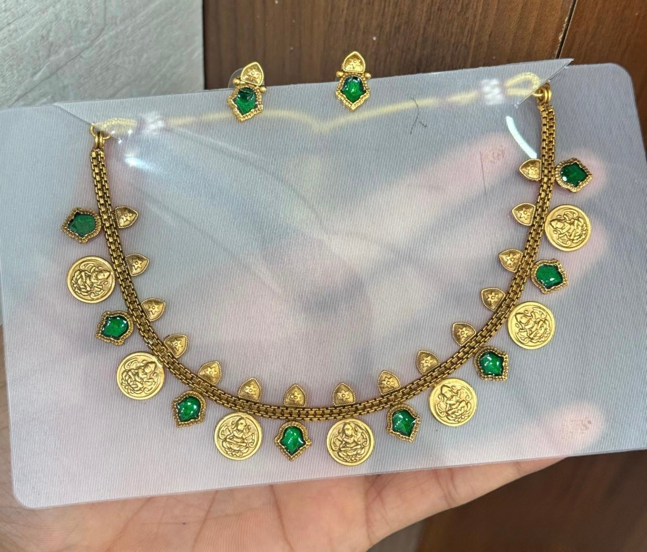 Hasta - Kaashu Coin Necklace with Green Enamel design