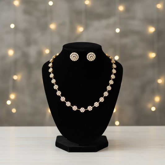 Simple AD White Stone Necklace