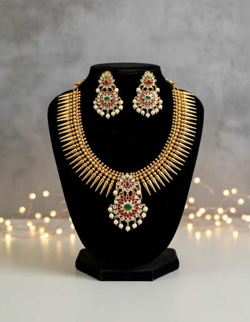 Jasmine Necklace with Pendant