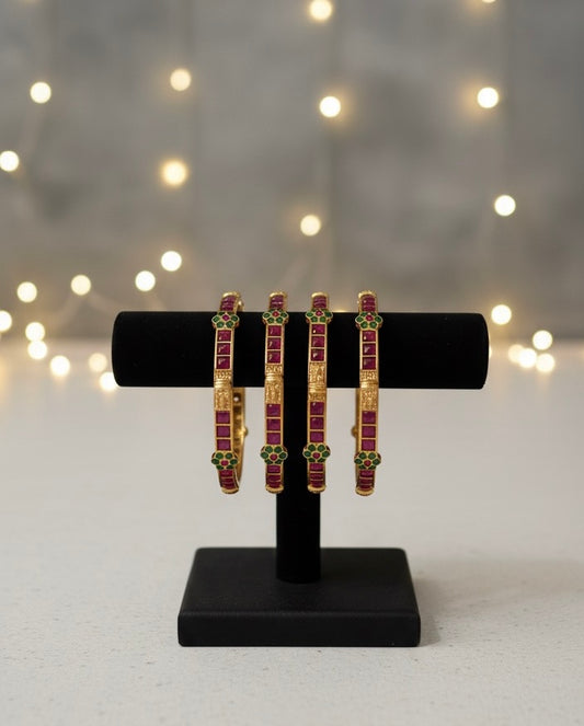 Red and Green Bangles Set of 4