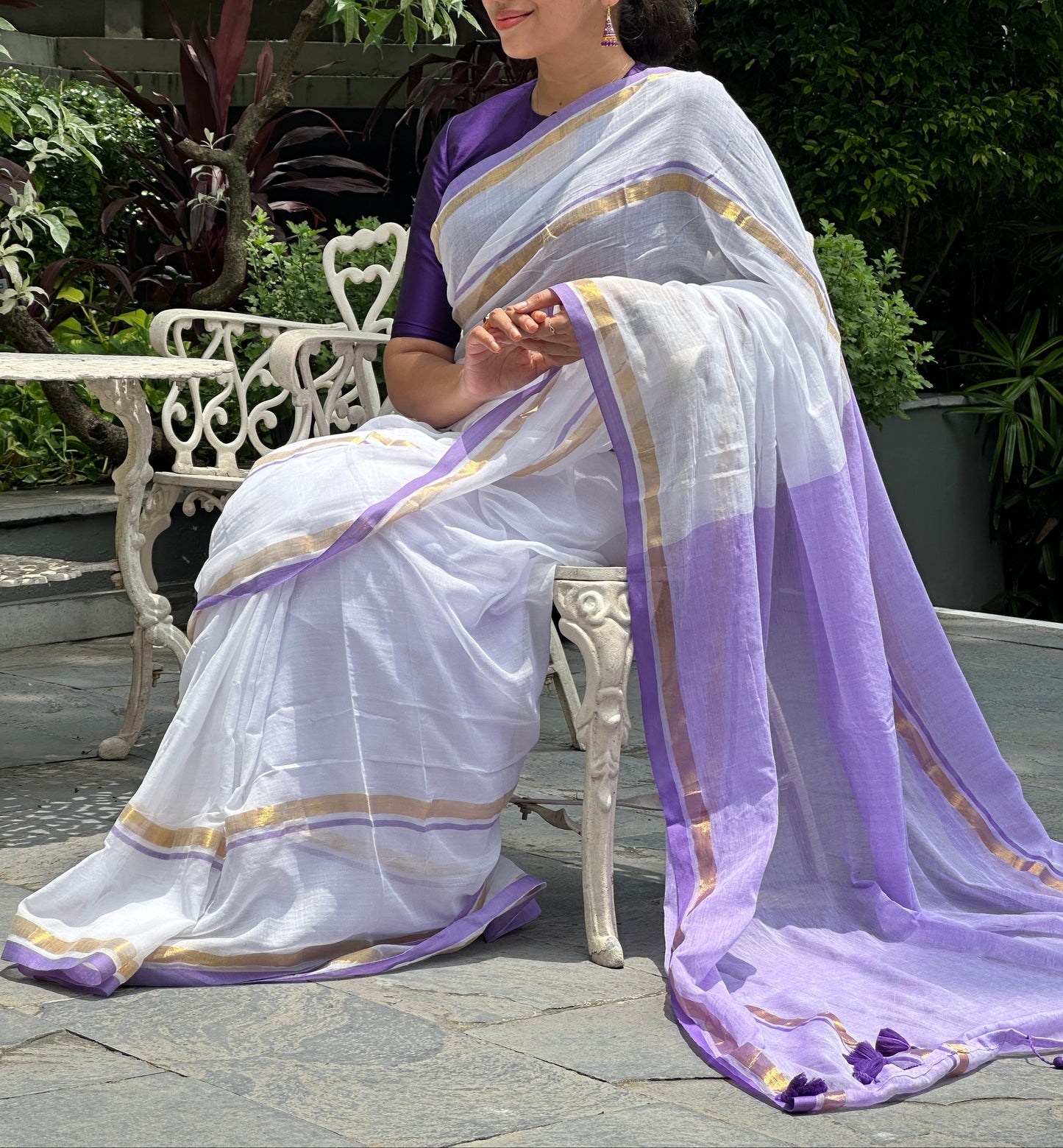 Manga - Lavender and White Mul Cotton Saree | Kerala Onam Saree