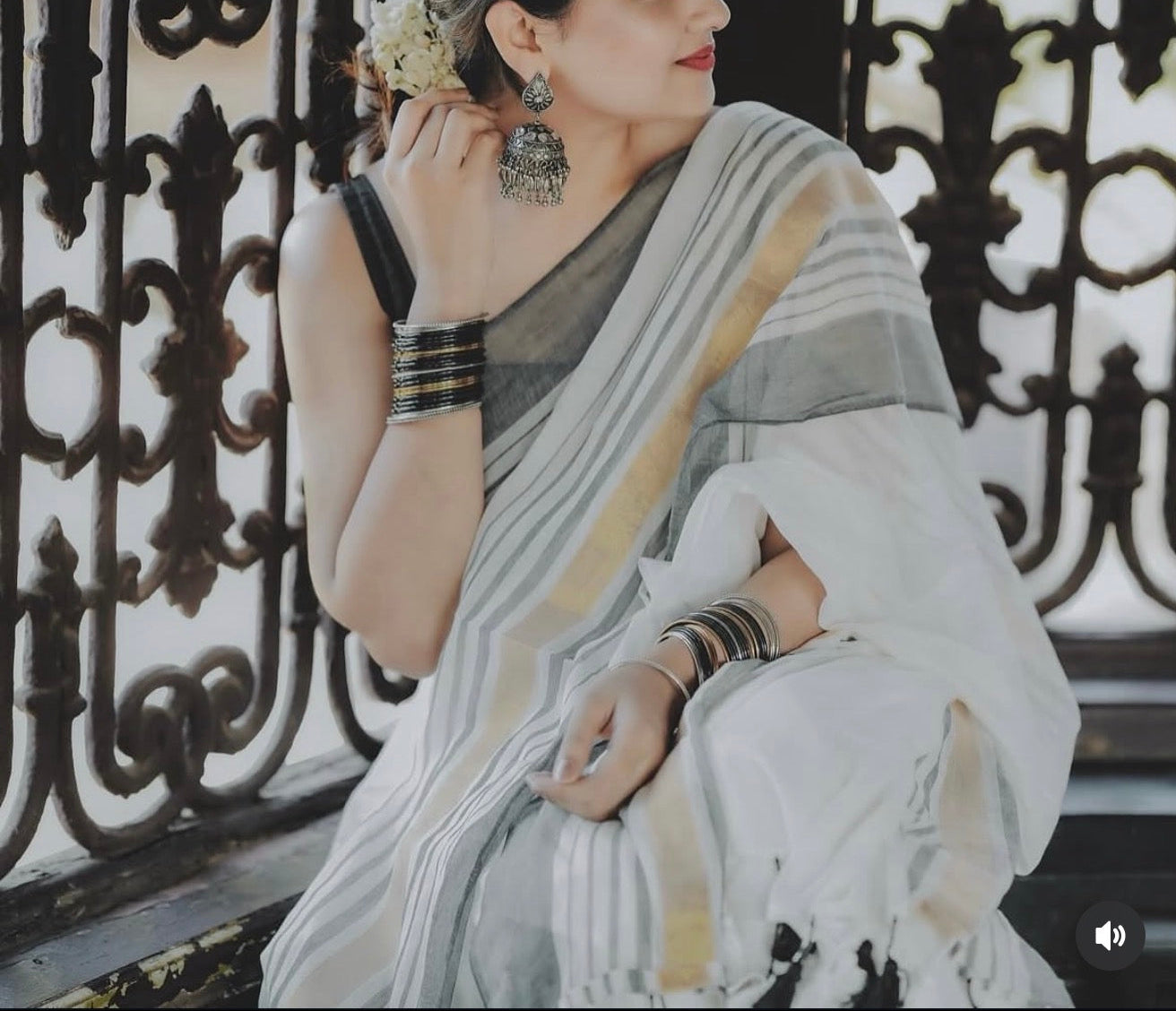 Manga - Black and White Mul Cotton Saree | Kerala Onam Saree
