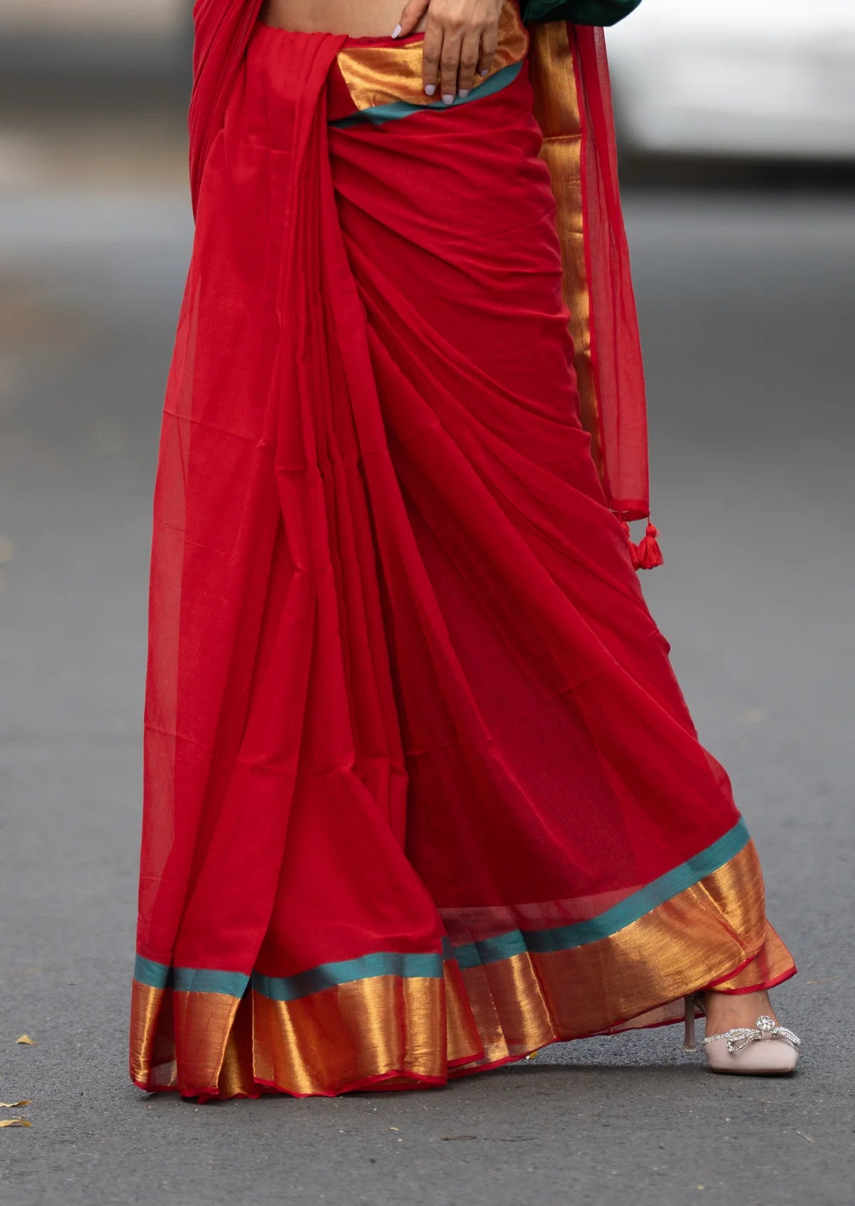Rang - Red and Green Mul Cotton Saree