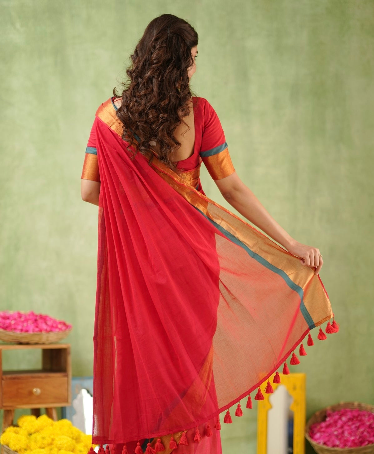 Rang - Red and Green Mul Cotton Saree