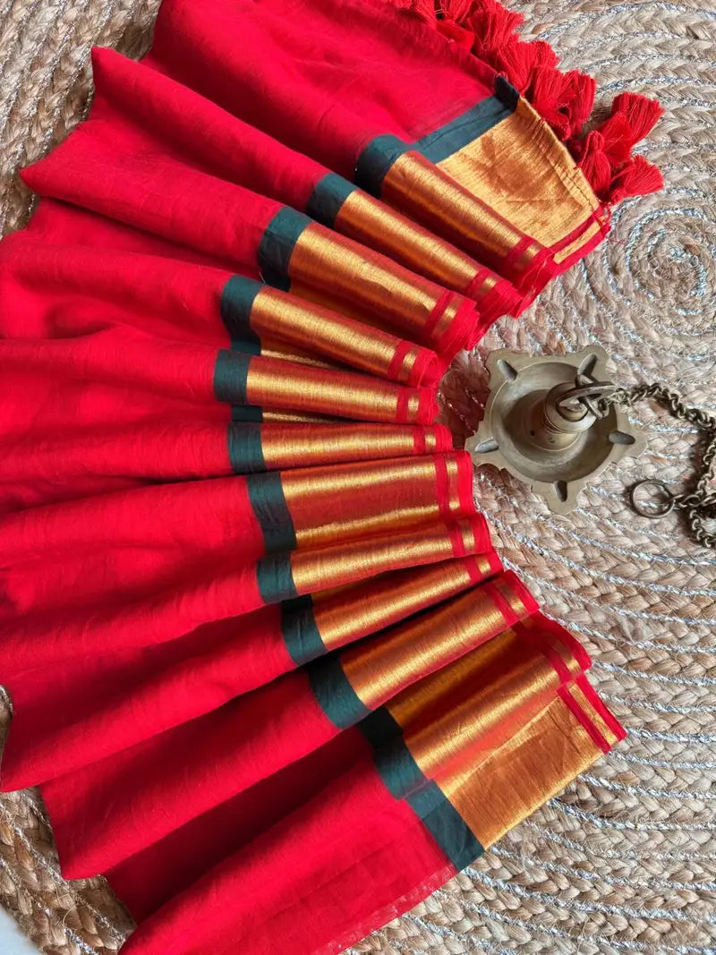 Rang - Red and Green Mul Cotton Saree