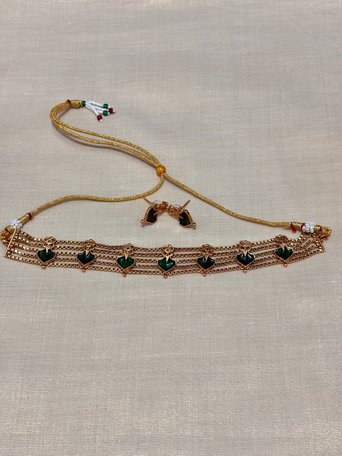 Multi Layer Palakka Choker