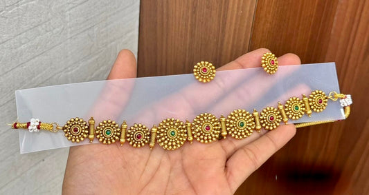 Chakra - Choker with Studs - Green and Red