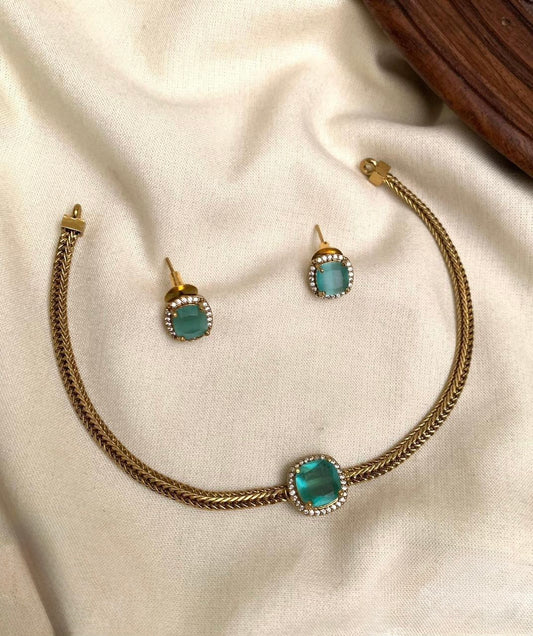 Sundari - Mint Green Stone Necklace & Earring Set