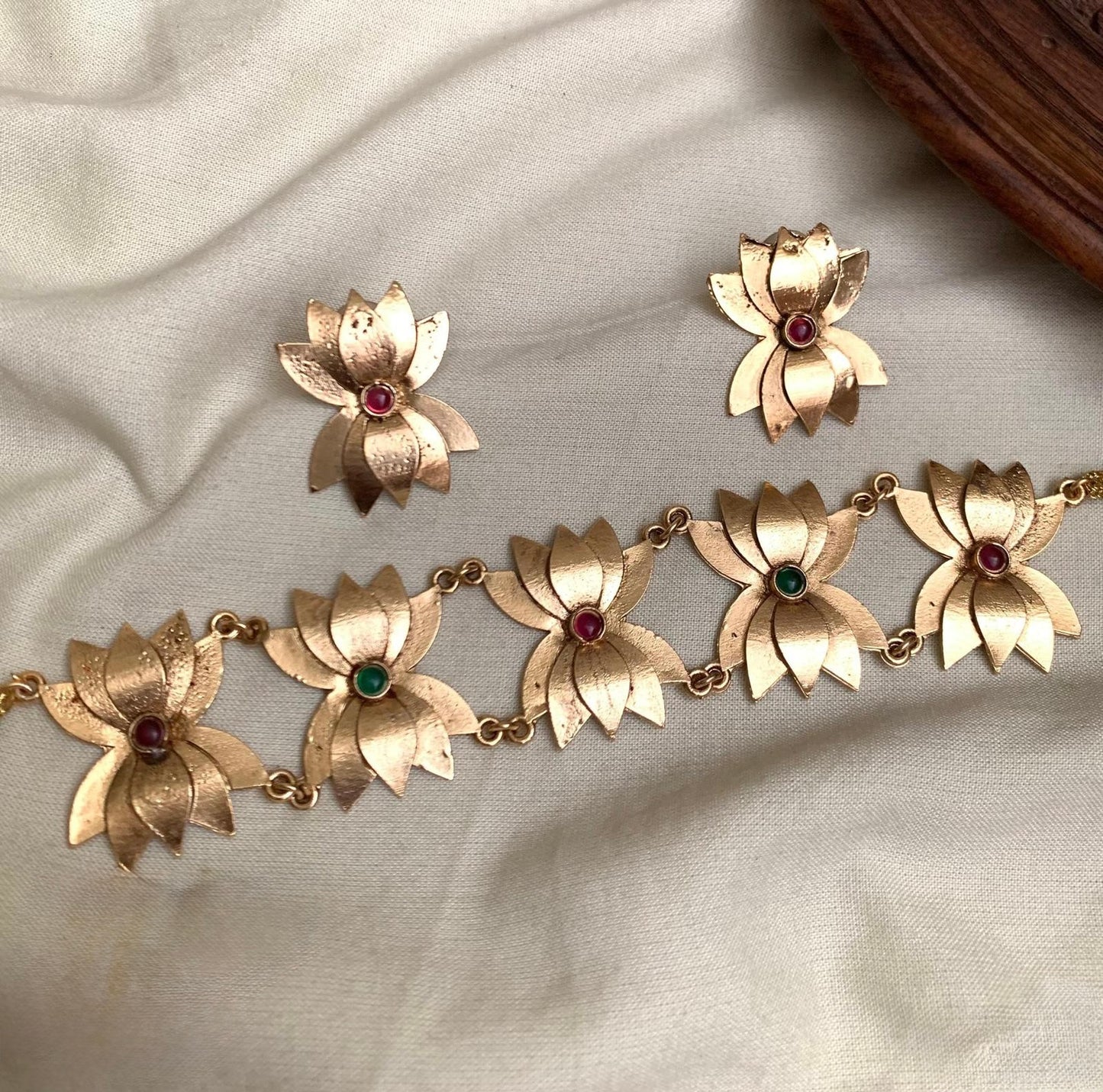 Kiara Statement Floral Choker Necklace with Matching Earrings