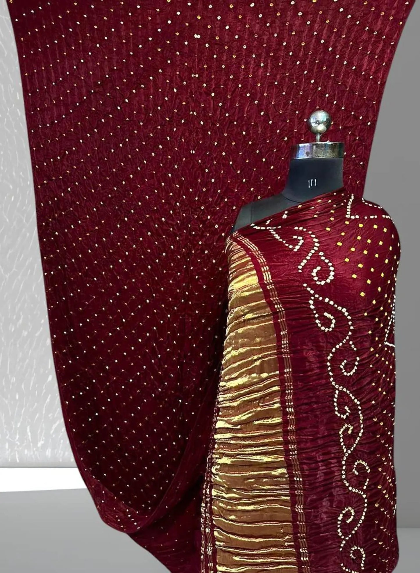 Hand Tied Bhandini/Bandhej Gajji Silk Saree with Lagdi Patta